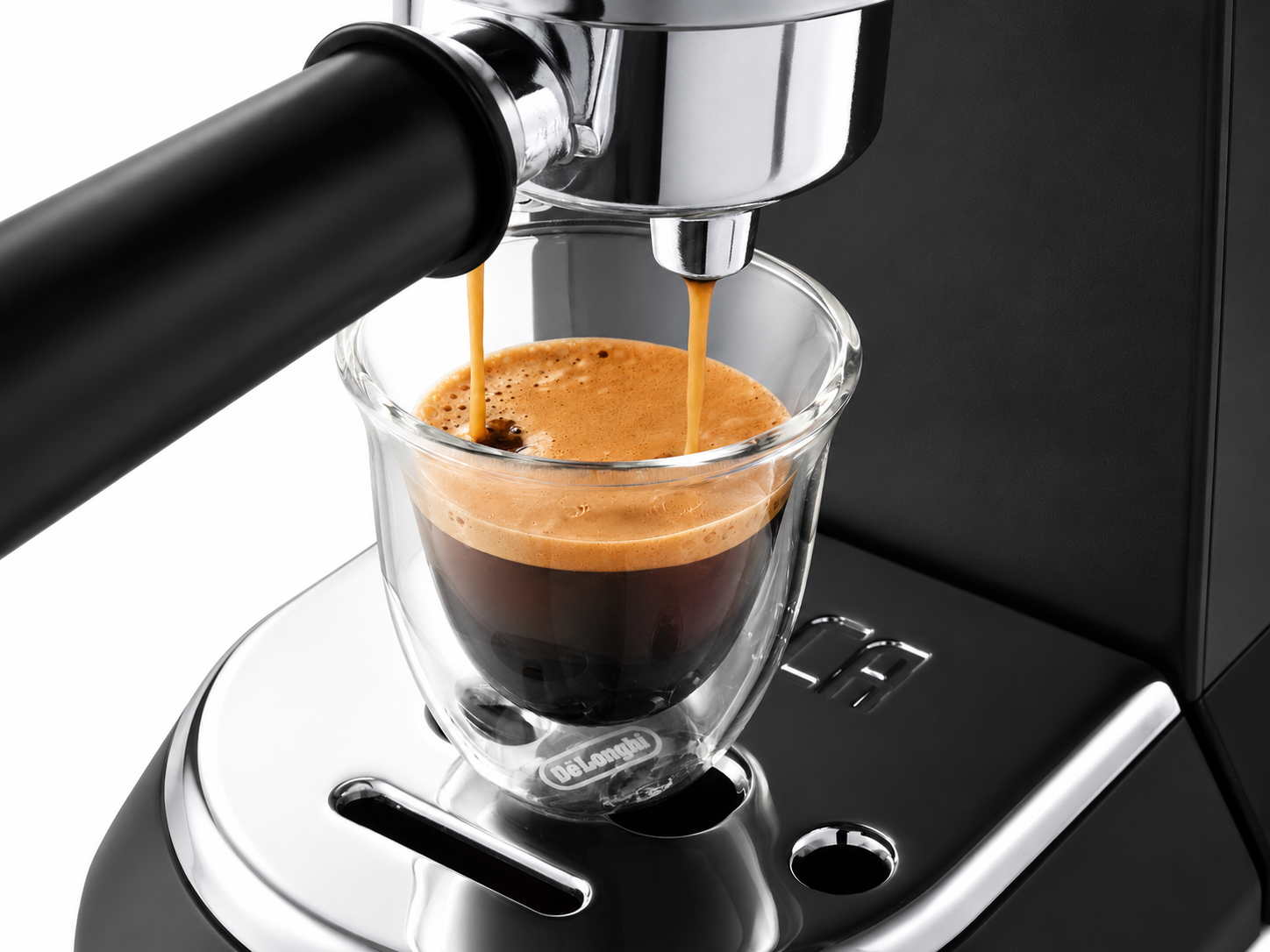 delonghi-ec685-bk-gallery-02